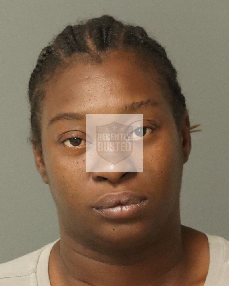 Mugshot of LLOYD, LATONI DEMETRIUS