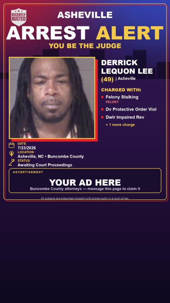 Booking photo of DERRICK LEQUON LEE