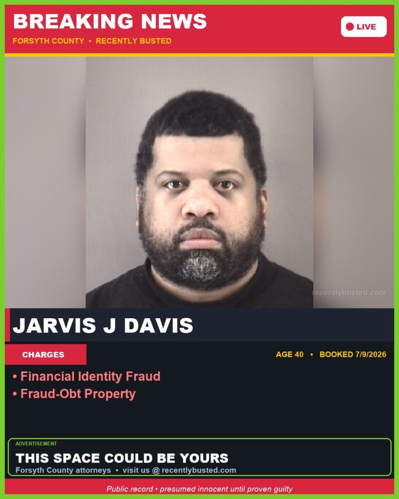 Booking photo of JARVIS J DAVIS