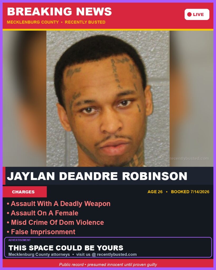 Booking photo of JAYLAN DEANDRE ROBINSON