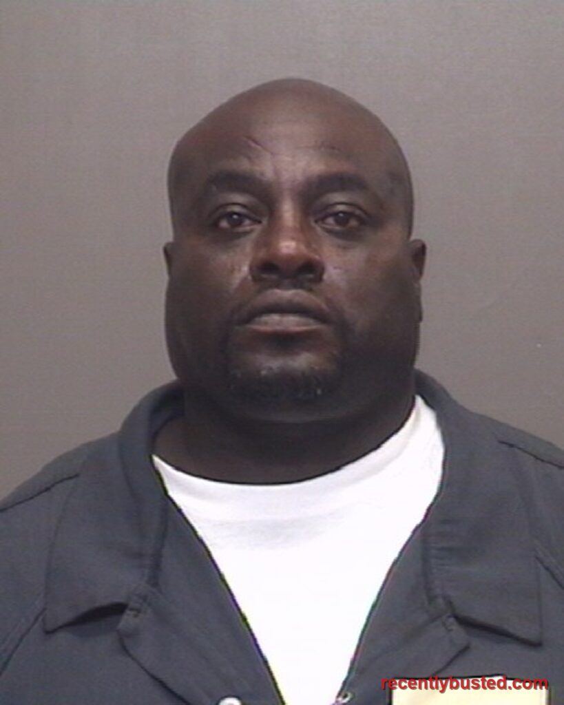 Booking photo of JOHNELL JUNIOR MCCRAY