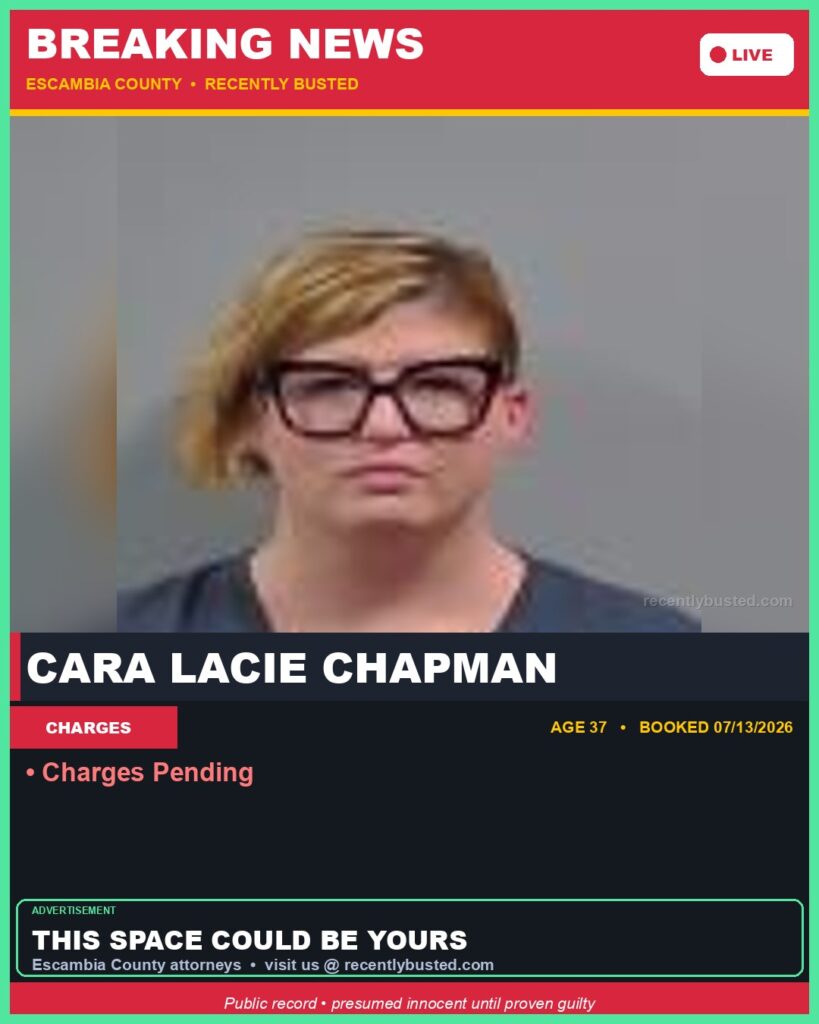 Cara Lacie Chapman — arrest record card, Mugshot Hottie